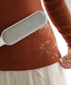 Double-Sided Pet Hair Remover – Manual Electrostatic Lint Brush for Cats, Clothing & Furniture 1